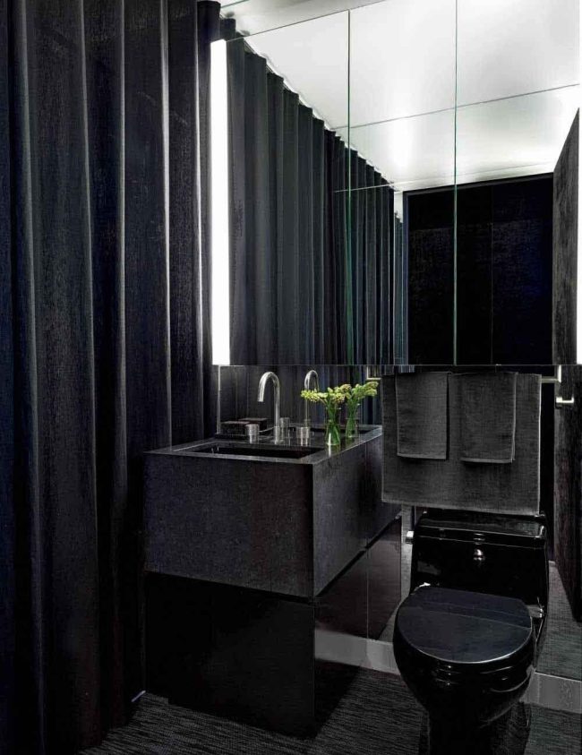 ecc47dc2-bb0a-47e6-9043-c87c63a40105-high Kleine toiletruimte renovatie oplossingen